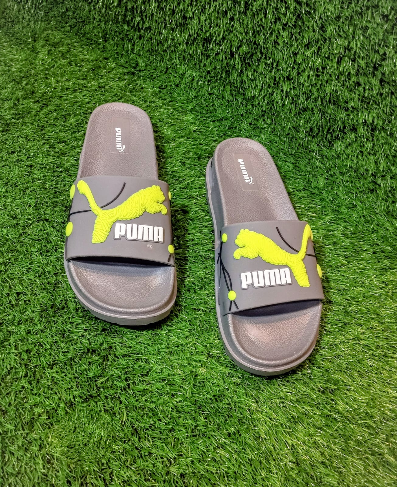EazyWalk Unique Puma Slides